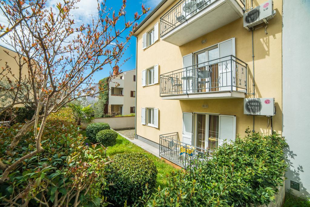 Apartments Bella Rovigno Esterno foto